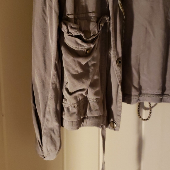 Jacket - Picture 2 of 4